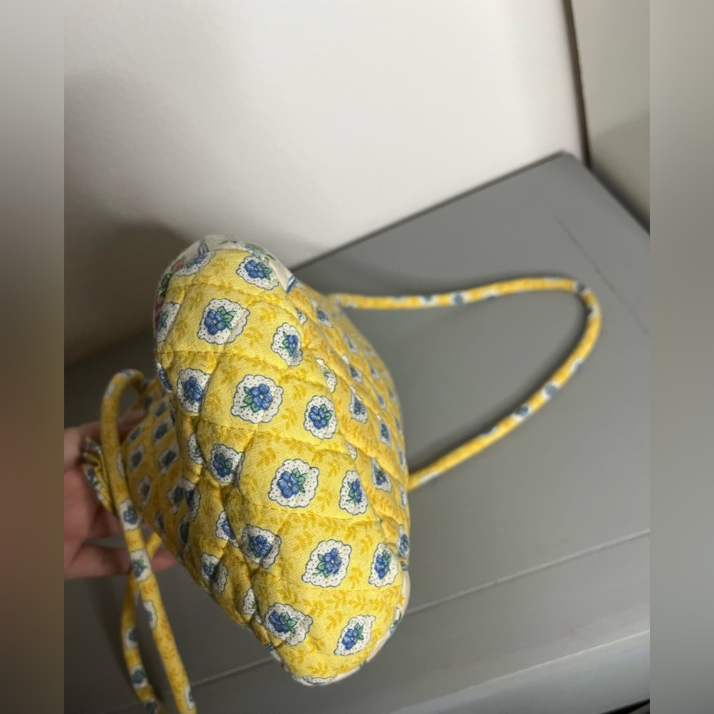 Vera Bradley Y2K Retired Elizabeth Style Quilted Emily Small Tote Yellow Rosette - Picture 13 of 16